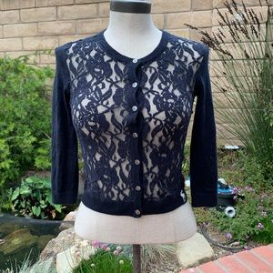 Abercrombie Kids Beautiful Lace Sweater Size XL